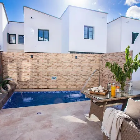 Holiday home Casa Evelyn Piscina Climatizada *