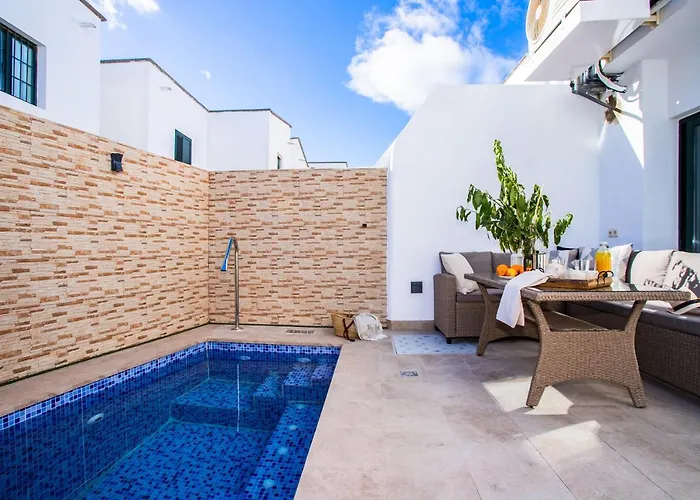 Casa Evelyn Piscina Climatizada Ferienhaus Playa Blanca (Lanzarote)