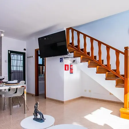 度假居 Casa Evelyn Piscina Climatizada